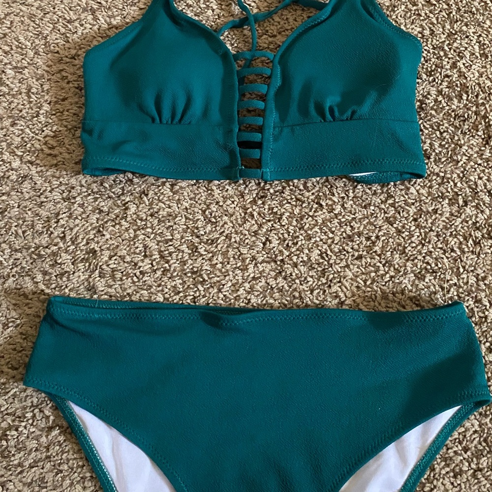 2 piece green bikini